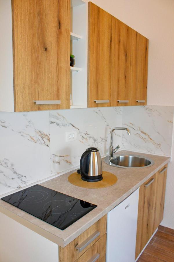 Sunny Side Apartments Rijeka Crnojevića Εξωτερικό φωτογραφία